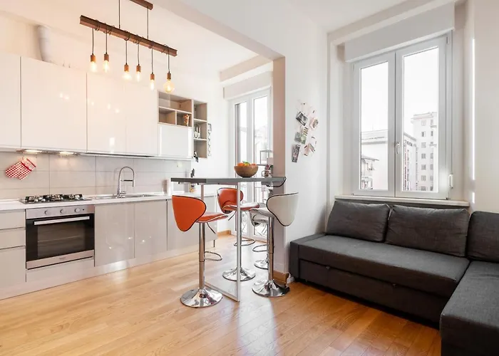 Guesthost - Doni Quiet And Comfortable Apartament With Balcony