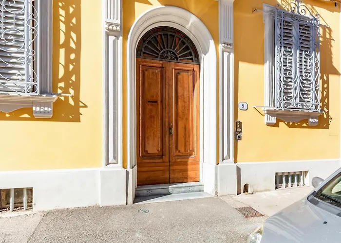 Guesthost - The Scent Of Florence - Sole & Luna Apartments